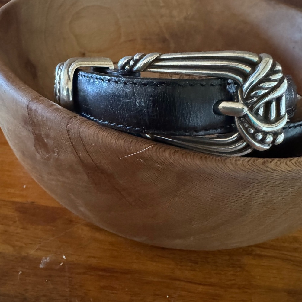 VTG Brighton Black 1/2 inch Leather Belt with Twisted Silver Buckle